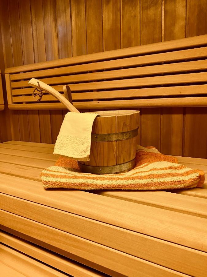 Private Spa Mit Sauna Und Whirlpool Schrozberg 외부 사진